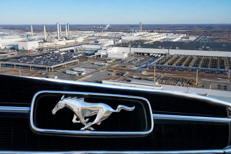 Ford (F) PEG at 0.25: The Cheapest Big Auto Stock Nobody Is Talking About
