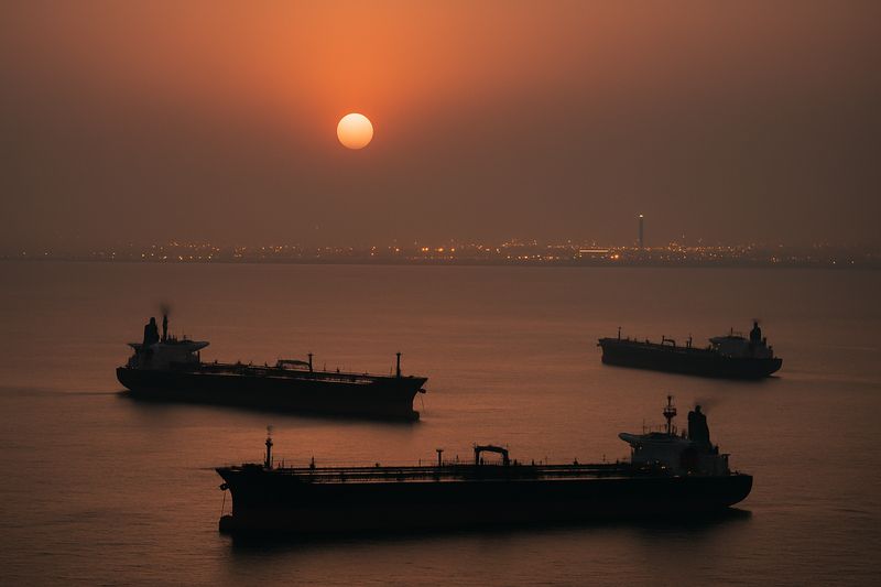Hormuz Flows Collapse 45%: Oil at $94 as Houthis Hit Riyadh Airport